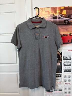 Hollister California Men's Grey Pique Polo Shirt Size M